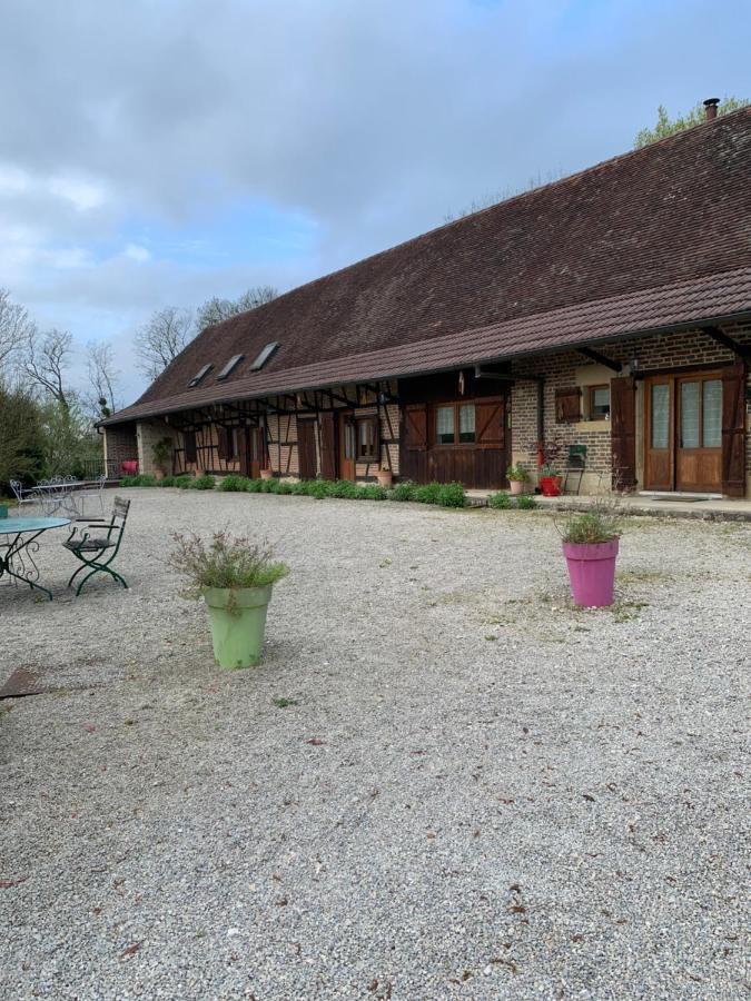 La Ferme D'Aristide Panzió Saillenard Kültér fotó
